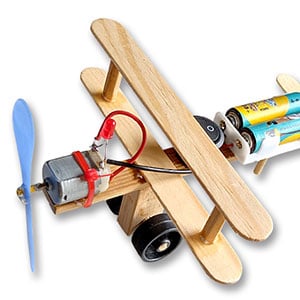 Fábrica de Brinquedos e seu AVIÃO MOTORIZADO