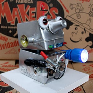 Robô Maker