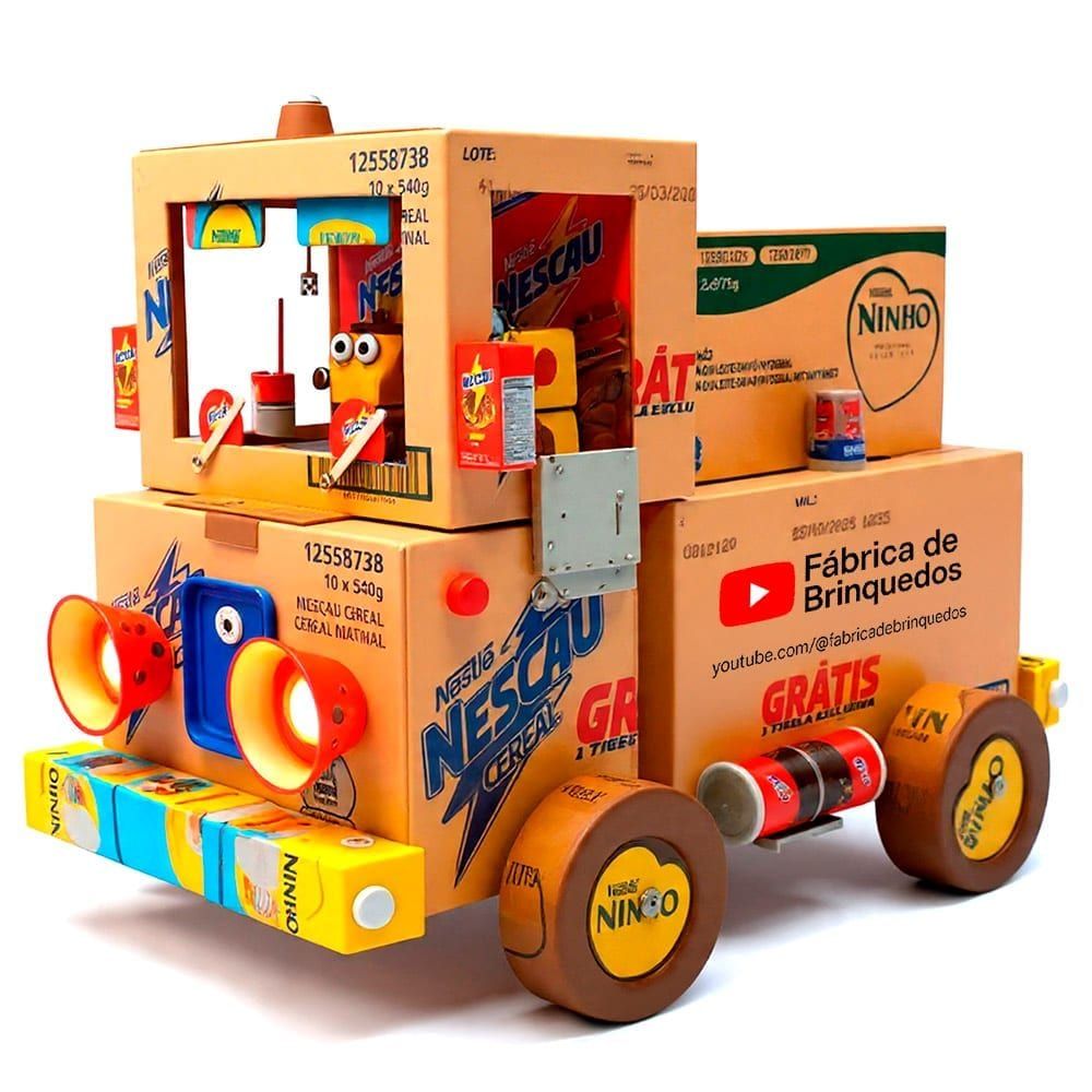 Caminhão de Papelão — Ricardo Girotto